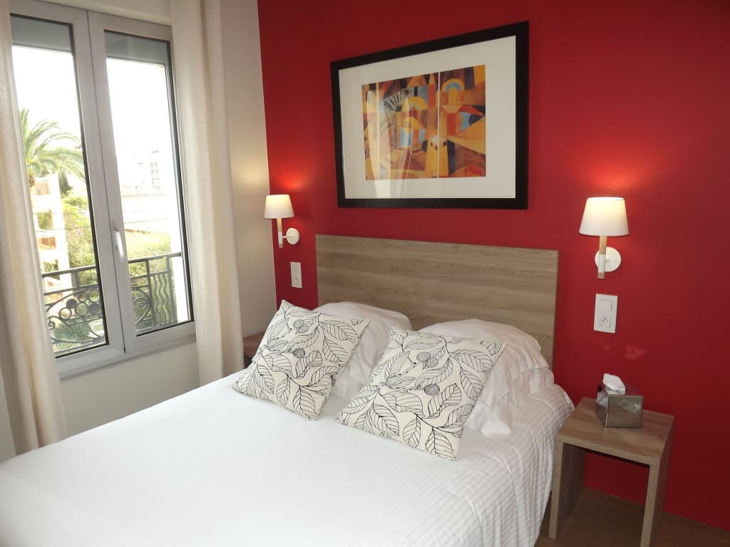 Hotel Le Petit Castel - Miniature 6