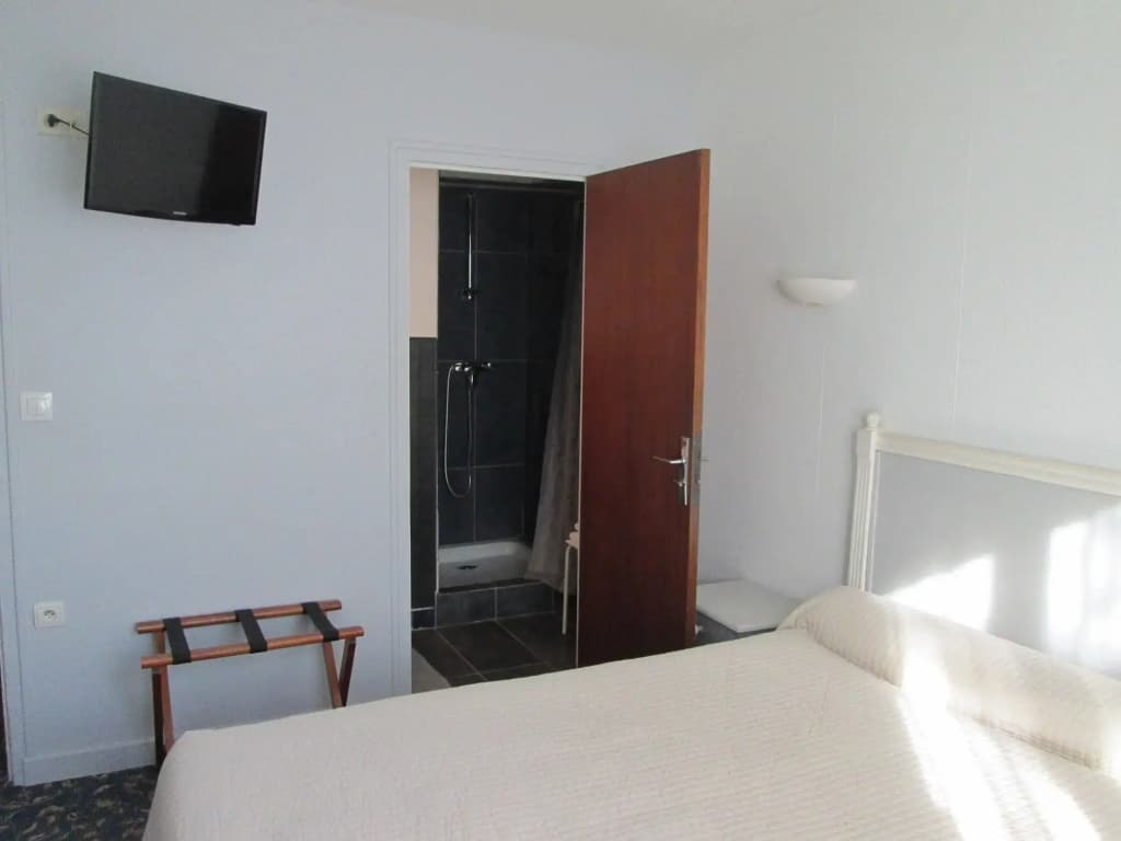 Hotel Victor Hugo - Miniature 6