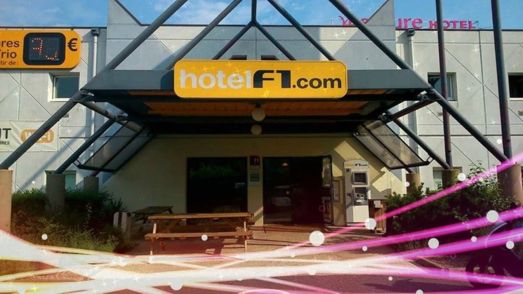 hotelF1 Tours Nord - Photo 1