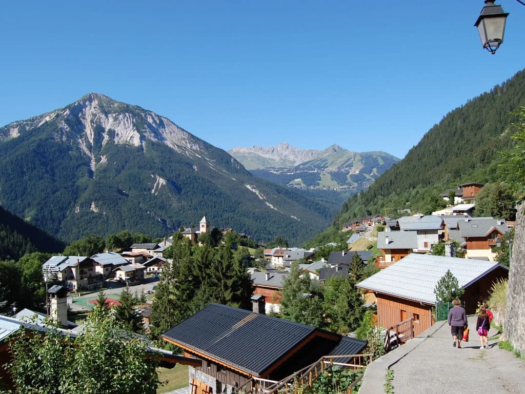 4-6 Pers. Holiday Appartment Near Center of Champagny - Miniature 7