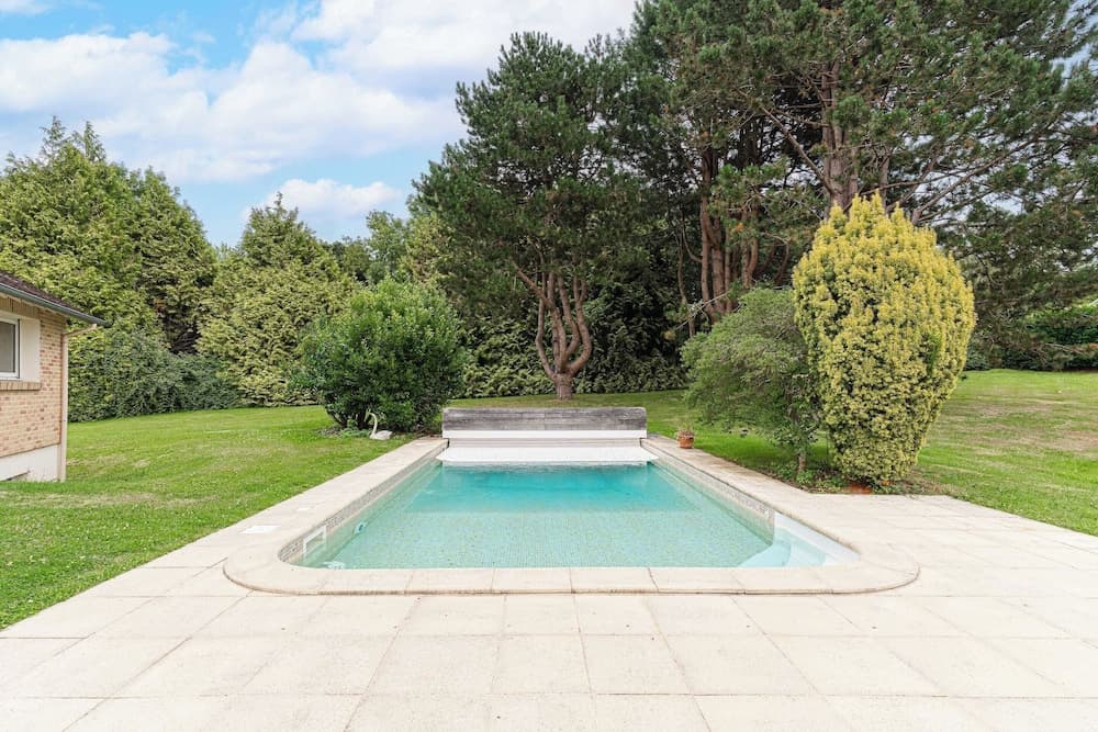 Stunning House With Swimming Pool and Padel Court - Miniature 7