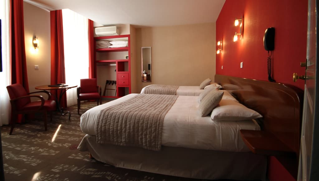 Hôtel Majestic - Miniature 7