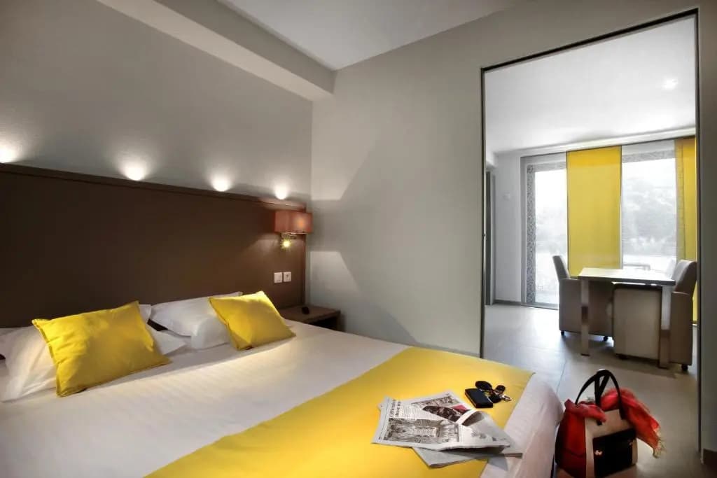 Hotel Seventeen - Photo 3