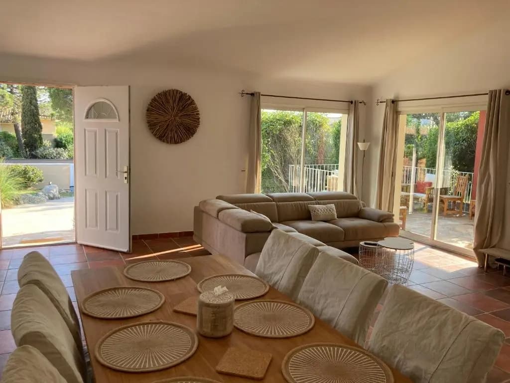 Villas CALA CORSA 4 Chambres - CALA ROSSA Porto-Vecchio - Villa entièrement climatisée à 5 minutes à pied de la plage Cala...