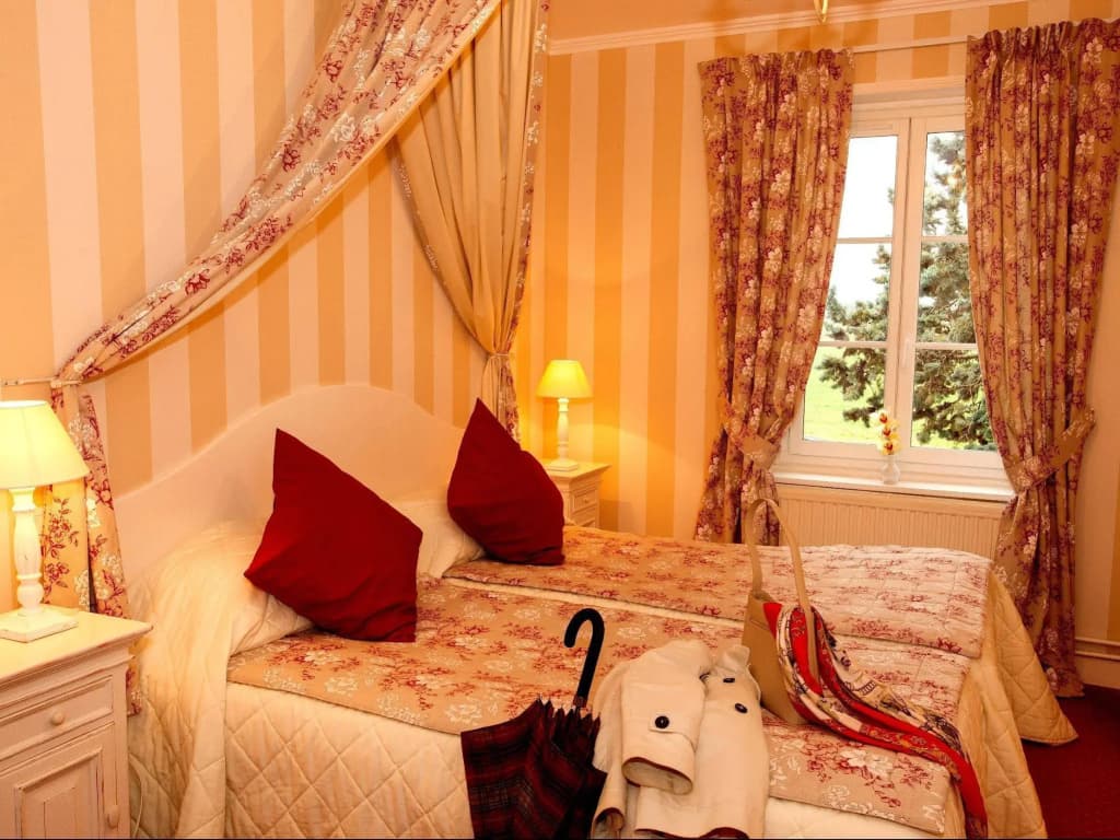 Le Fleuray Hotel & Restaurant - Photo 3