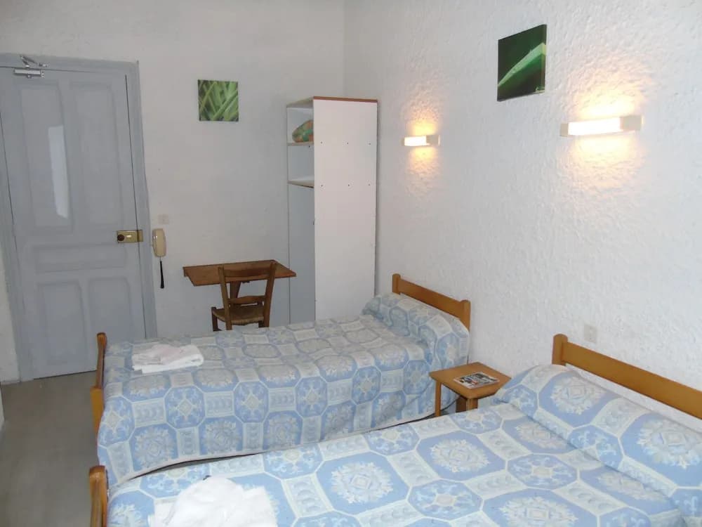 Hôtel Saint Christophe - Photo 2