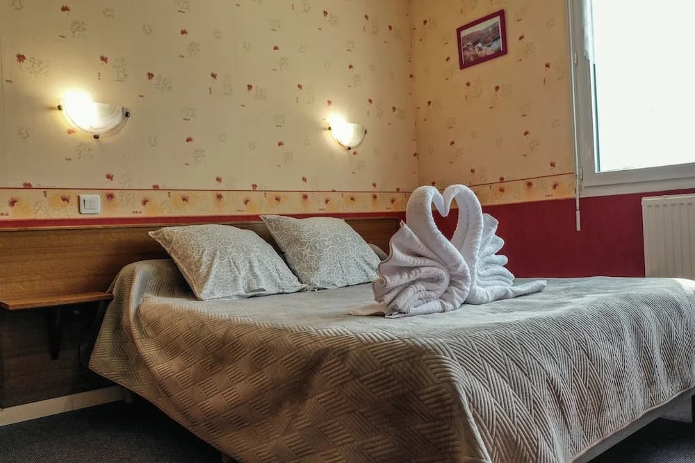 Hotel-restaurant le Pommeil - Photo 5