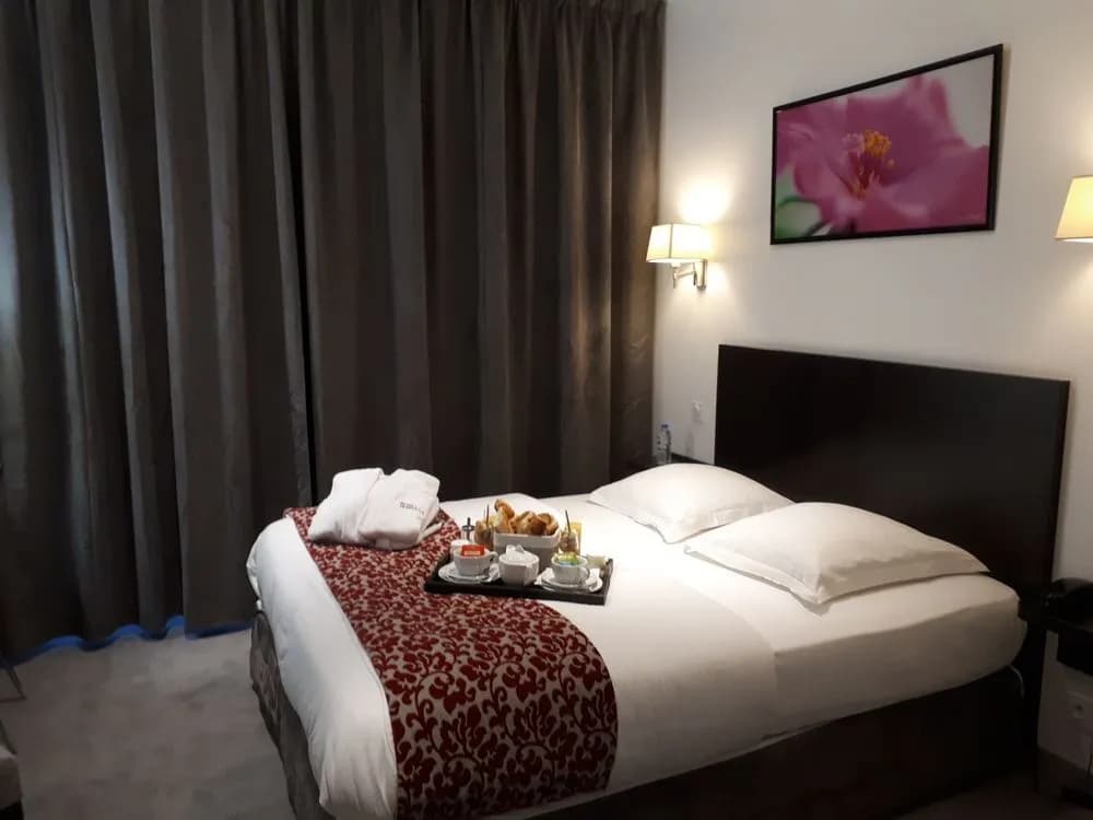 Hôtel Le Bellevue - Photo 3