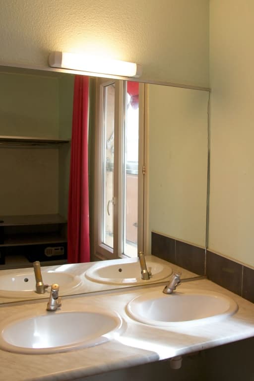 Auberge Internationale des Jeunes - Hostel - Miniature 8