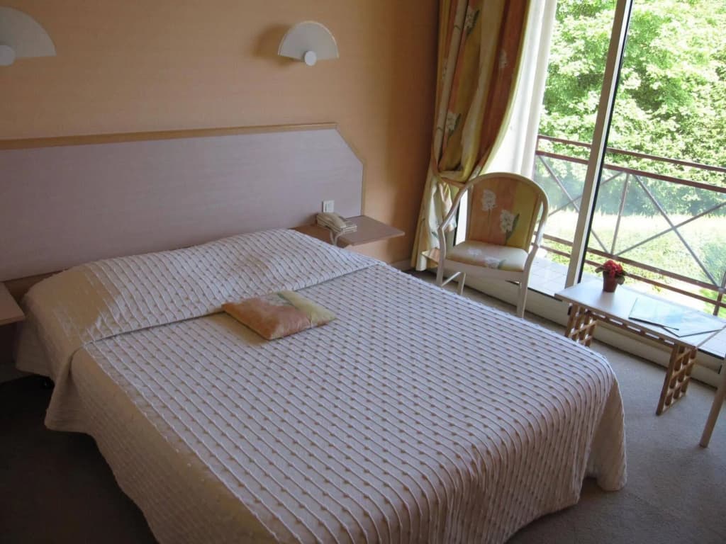 Logis Auberge Saint Thégonnec & son Restaurant - Photo 3