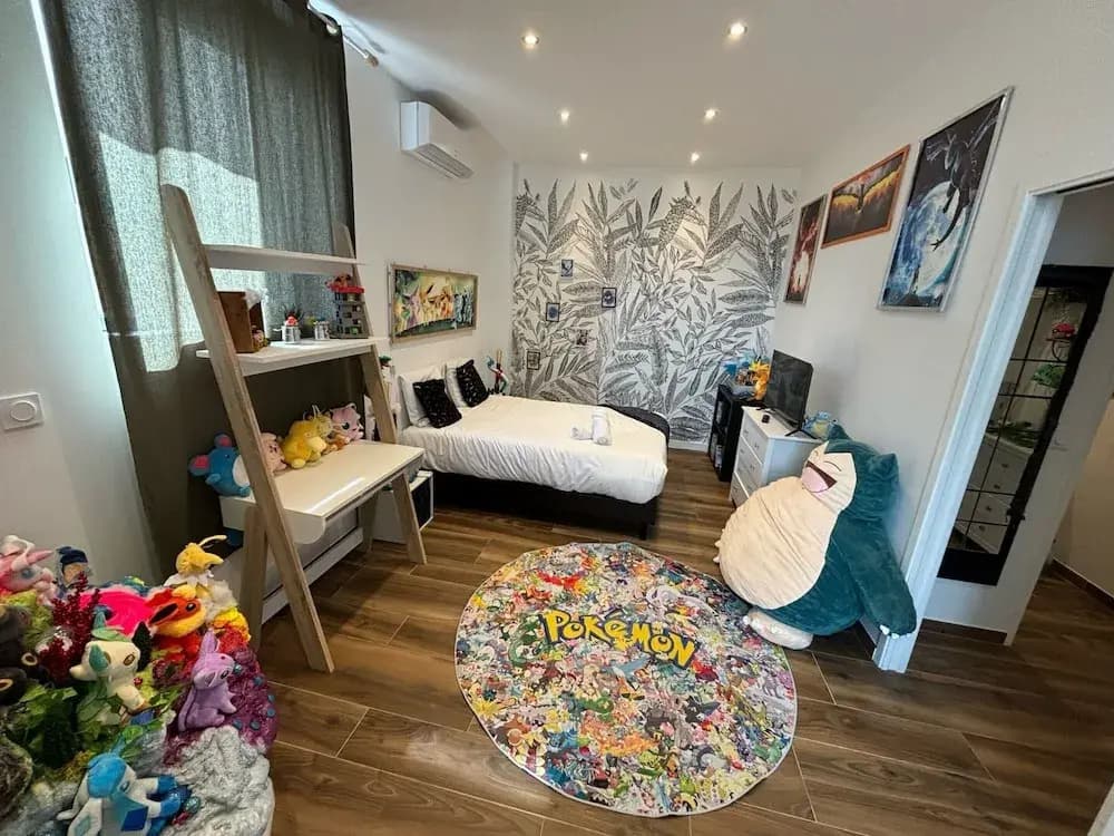 Modern House With Four Bedrooms in Loire - Photo 1
