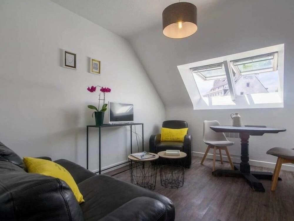 Apartment in Erdeven Near Kerhillio Beach - Photo 3