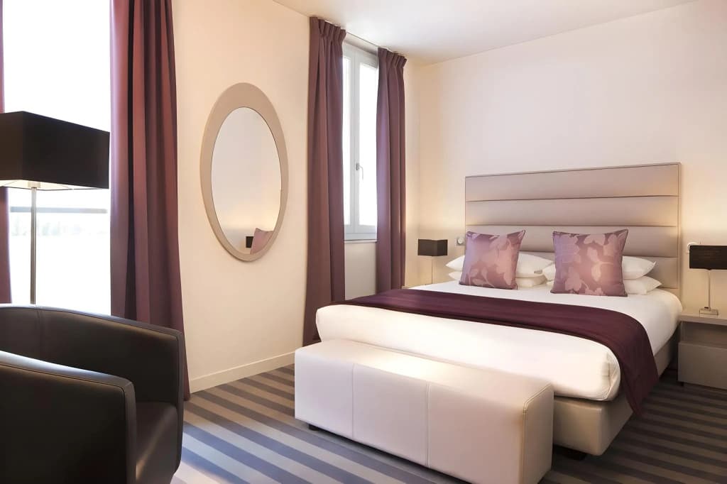 Executive Hotel Paris Gennevilliers - Photo 2