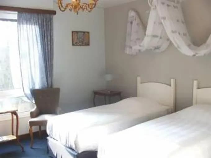Hostellerie Des 3 Mousquetaires - Miniature 6