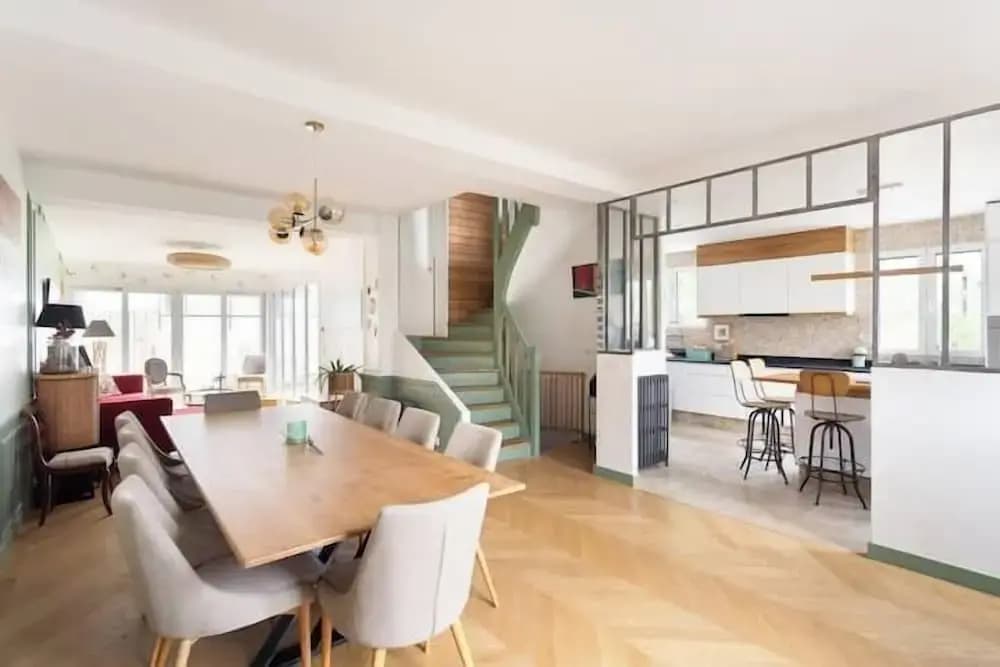 Paris Agnette Garden House - Photo 4