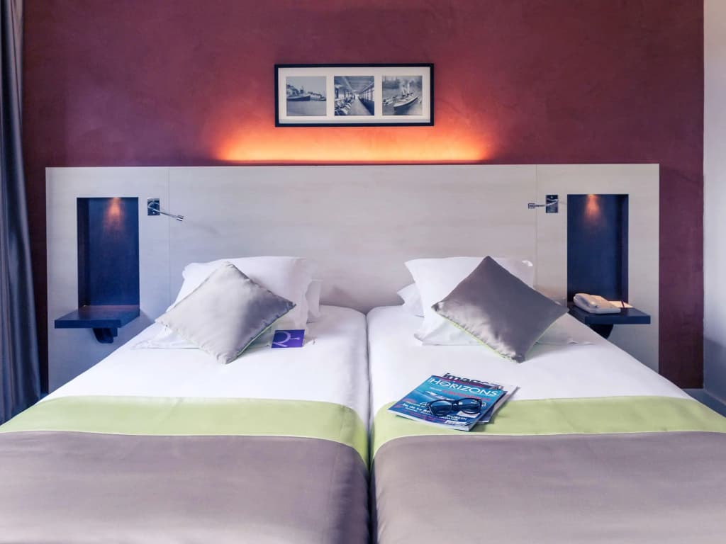 Mercure Maurepas Saint Quentin - Photo 2