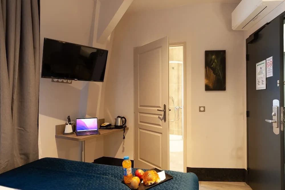 HNG Hotel Nancy Gare - Miniature 7