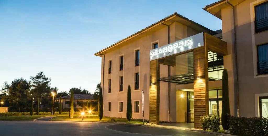 Grand Prix Hôtel & Restaurant - Photo 1