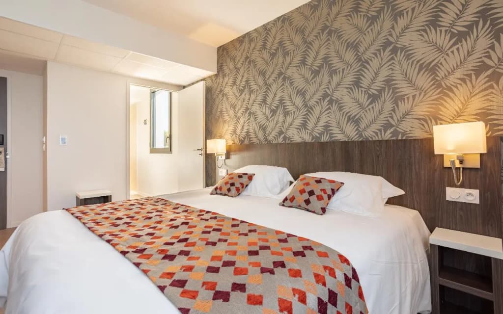 Brit Hotel - Hotel de l'Hippodrome - Photo 5