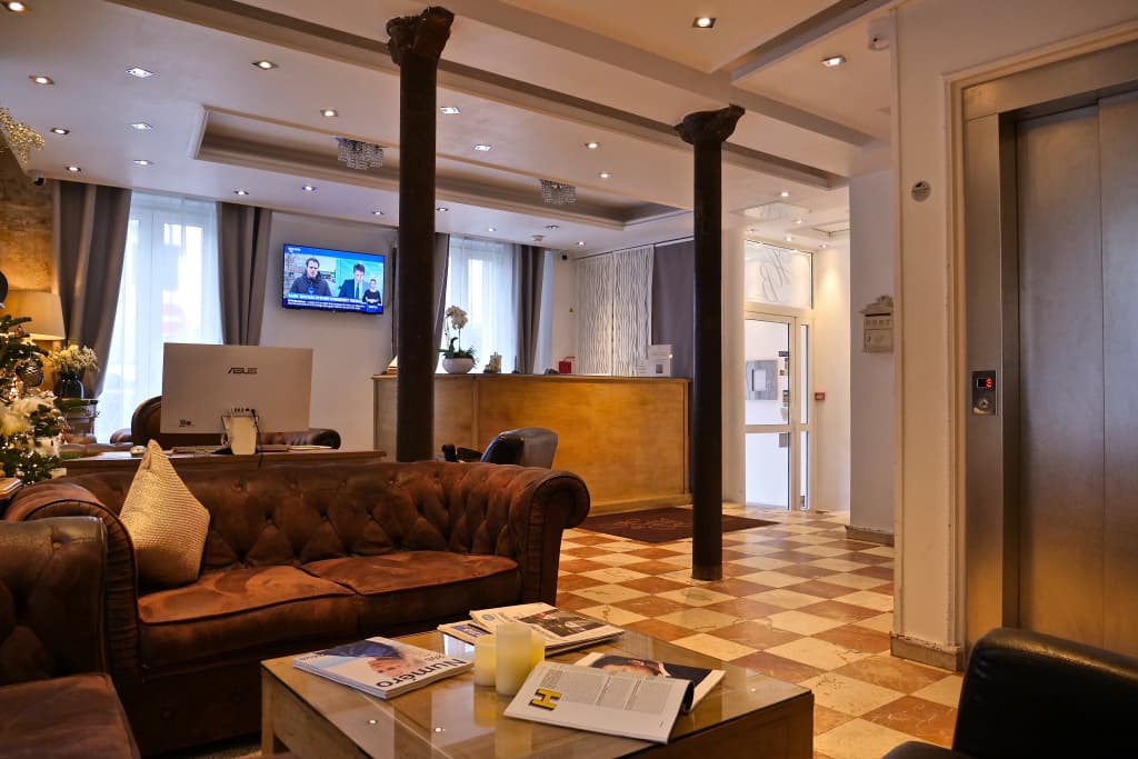 Hôtel de Bellevue Gare du Nord - Photo 2