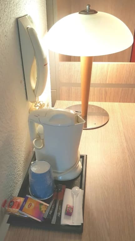 Doubs Hotel - Hostel - Miniature 6
