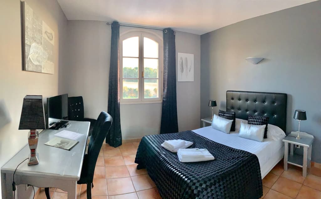 Hotel La Bastide Saint Martin - Photo 3