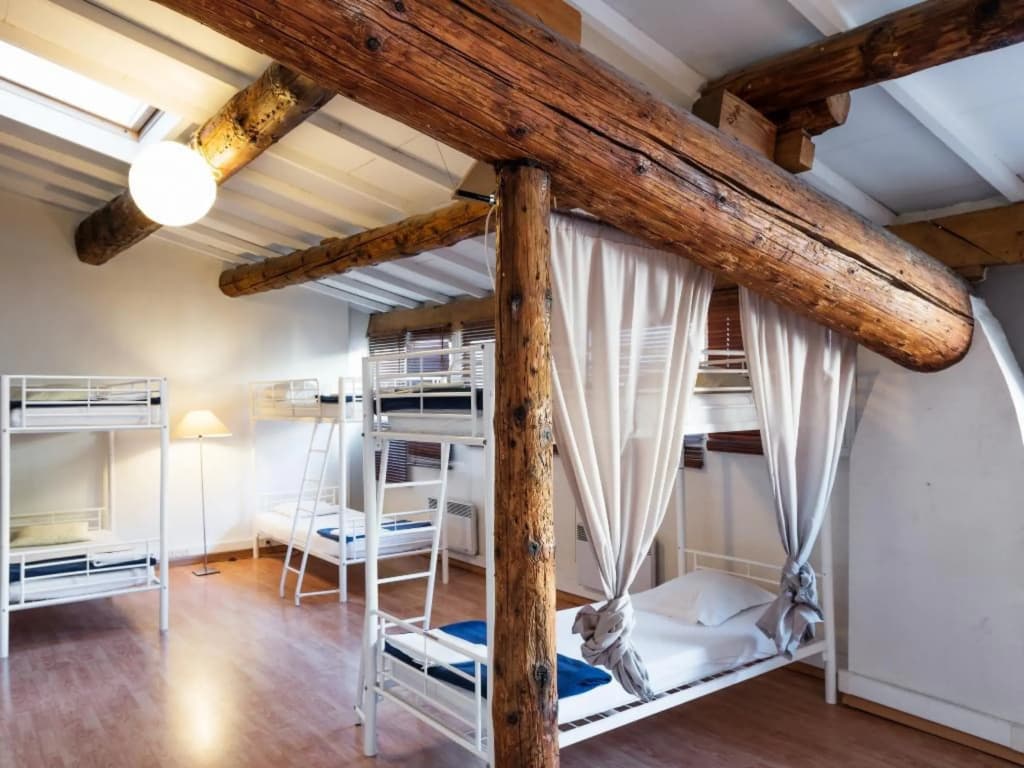 Vertigo Hostel Marseille - Photo 3