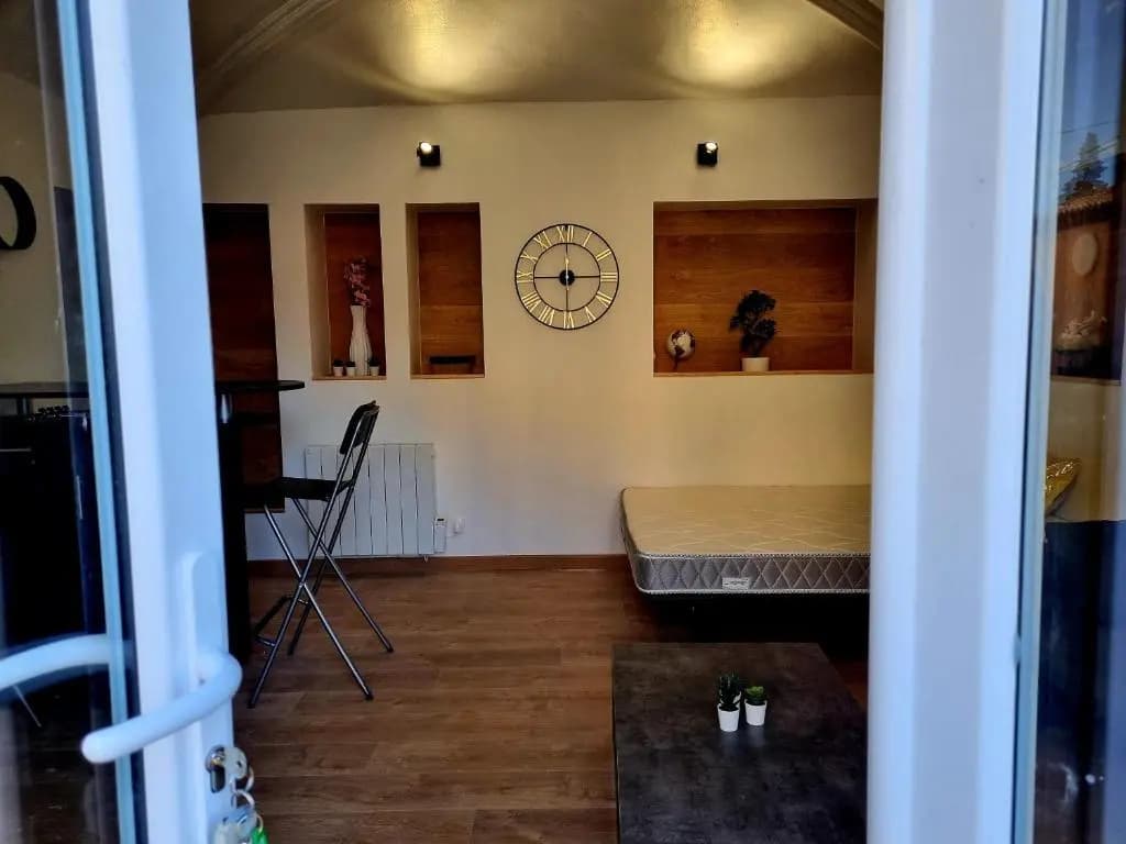 Superbe studio au c ur de l'Ardeche - Miniature 8