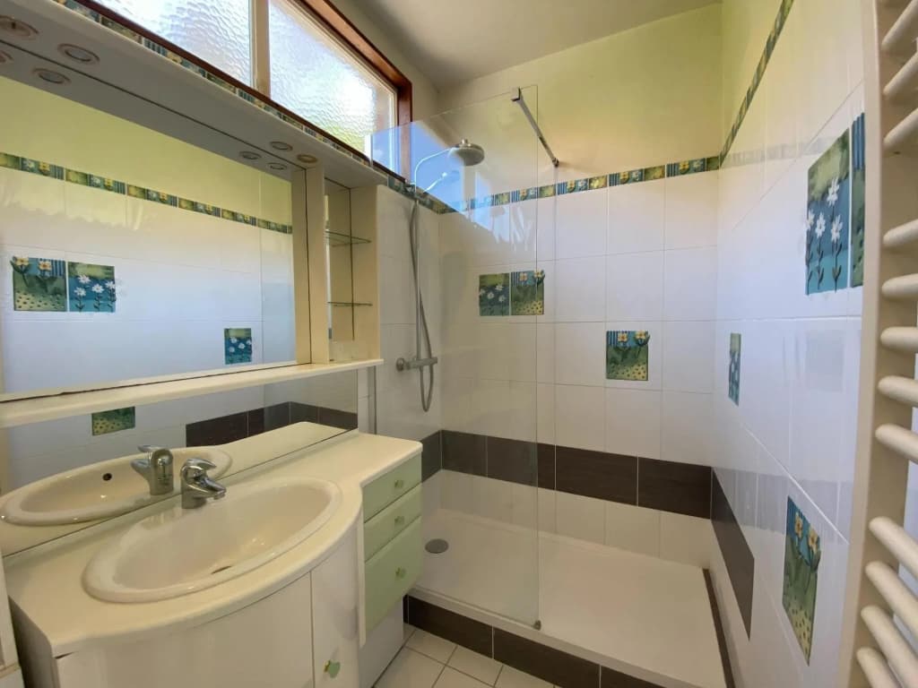 Duplex in Fecamp With Harbor Views - Miniature 8