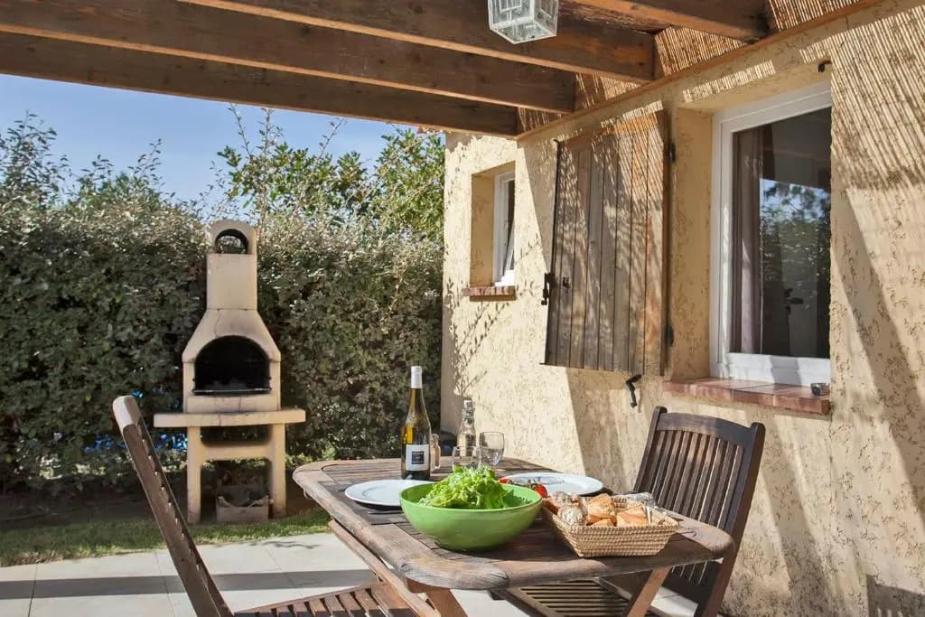 location pour 2 personnes Amarylis à Calvi avec jardin piscine barbecue - Photo 2