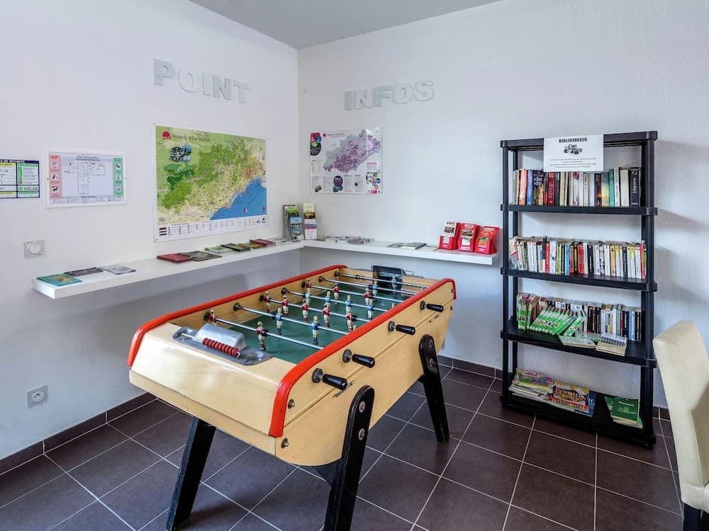 Semi-detached Home in the Hinterlands of Languedoc - Miniature 6