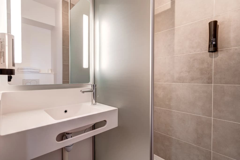 B&B HOTEL Le Port- Marly St-Germain en Laye - Miniature 7