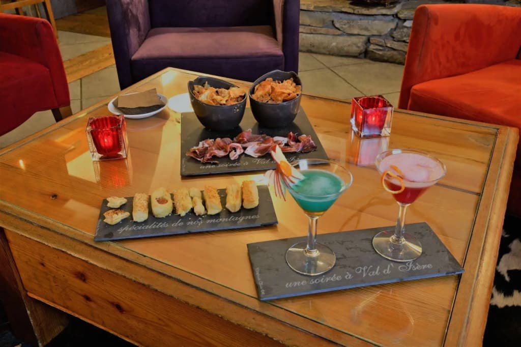 Hotel La Savoyarde - Miniature 6