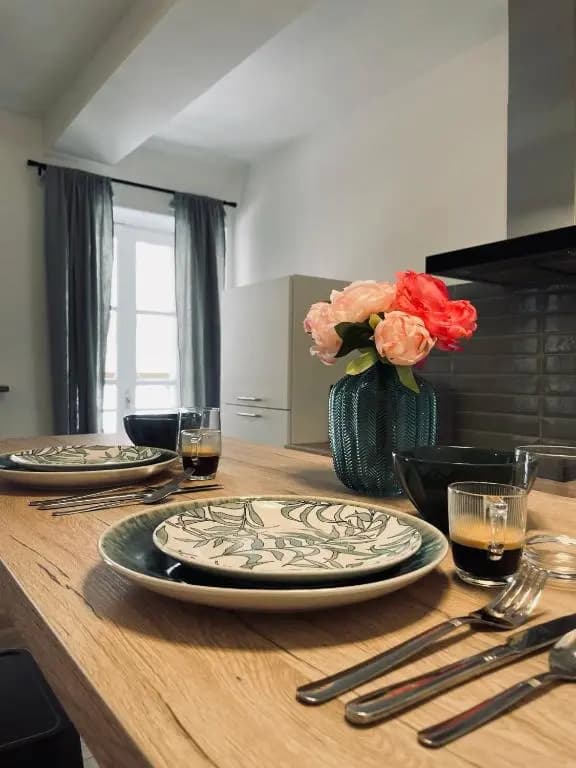 Superbe appartement T2 en plein centre d'Ajaccio, rue Fesch - Miniature 8
