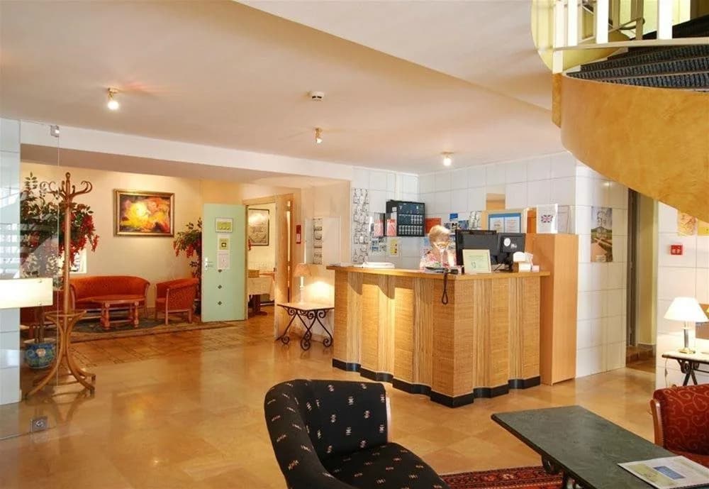 Hôtel Le Commerce - Photo 2