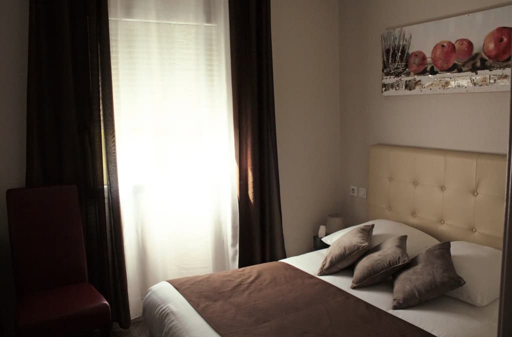 Belle Inn Hotel - Photo 5
