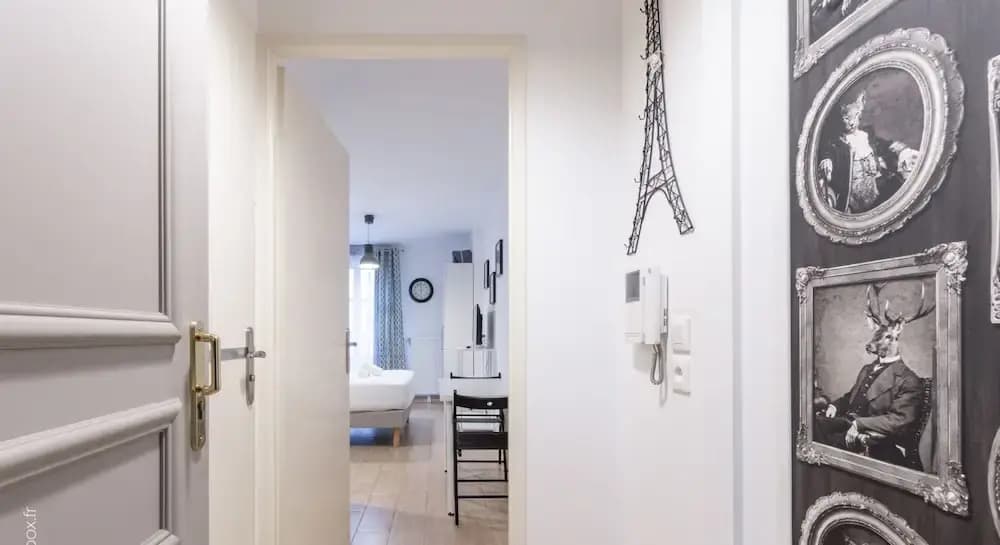 Plaza Scandinave 05 - Photo 1