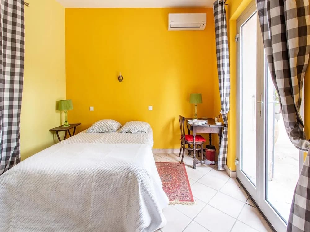 Cozy Holiday Home in Occitanie - Miniature 8
