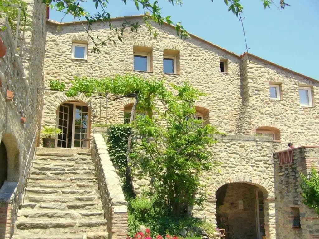 Hôtel Le Mas Trilles - Photo 1