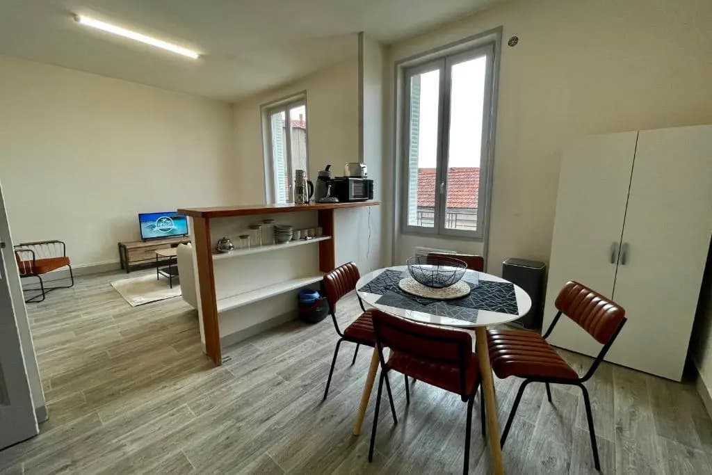 APPARTEMENT T2bis RUE BRAVARD - Photo 2