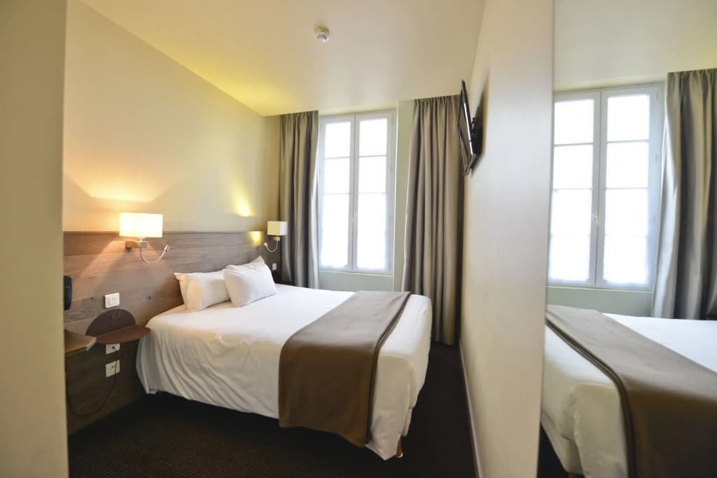 Accostage Hotel - Photo 5