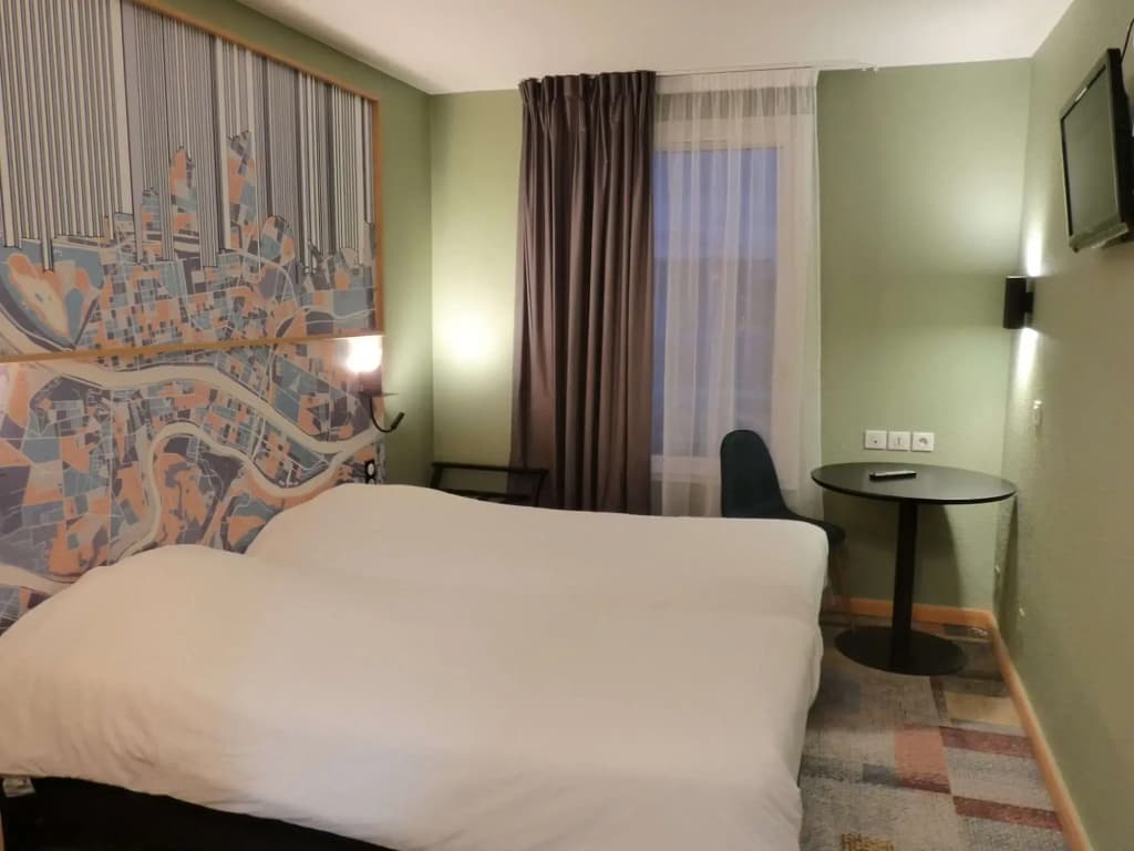 ibis Styles Lyon Croix Rousse - Photo 5
