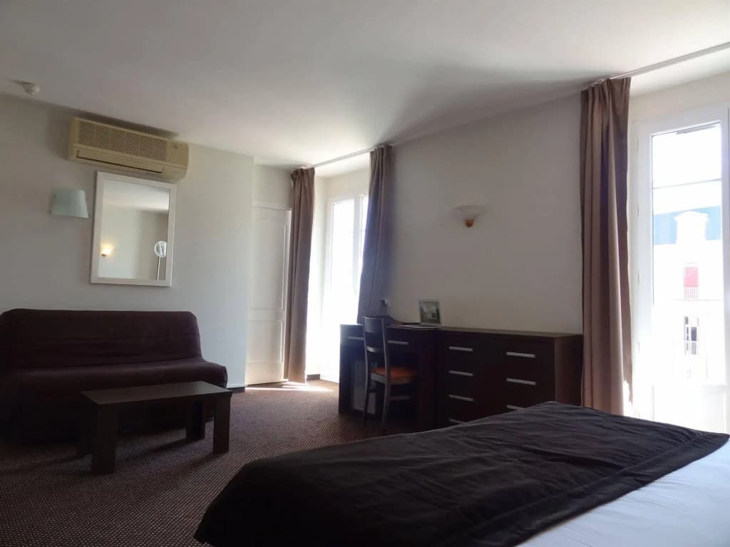 Hotel Florida - Photo 5