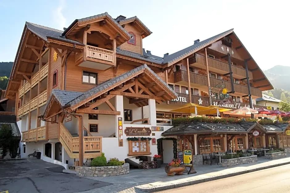 Hotel L'Ensoleillé - Photo 1