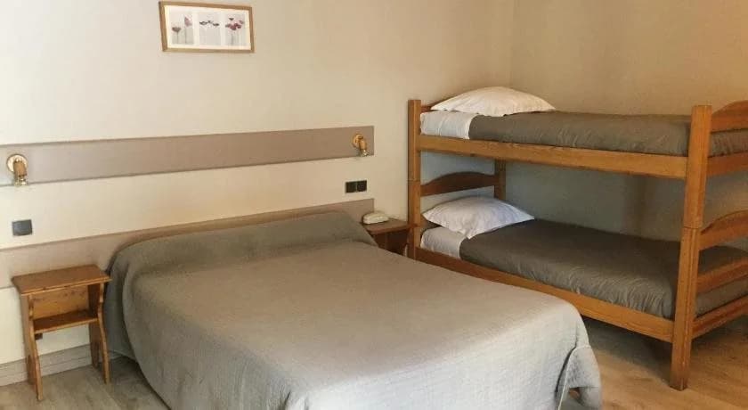 Hotel Le Centre - Photo 1