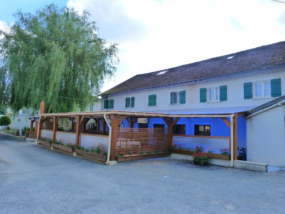 Hôtel le Clos St Jacques - Photo 1