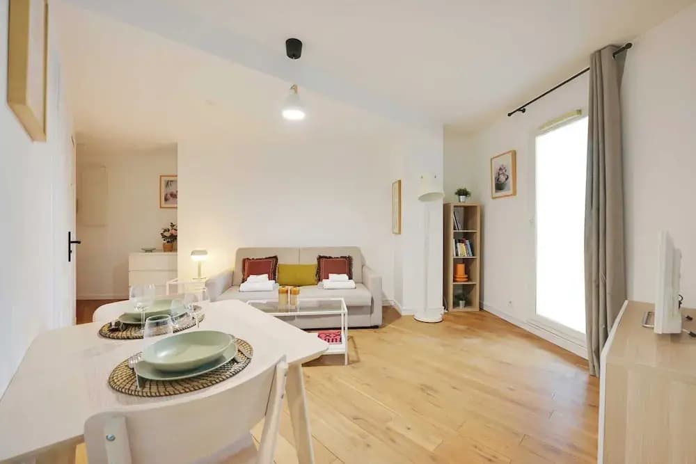 Bright, Modern Studio for 2P - La Defense - Photo 5