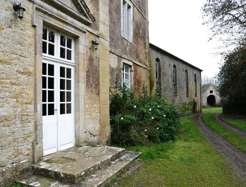 Chateau Isle Marie - Photo 1