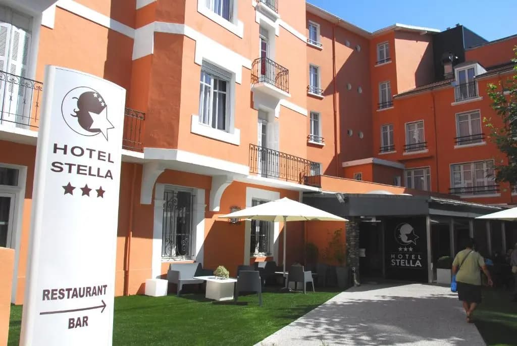 Hotel Stella - Photo 1