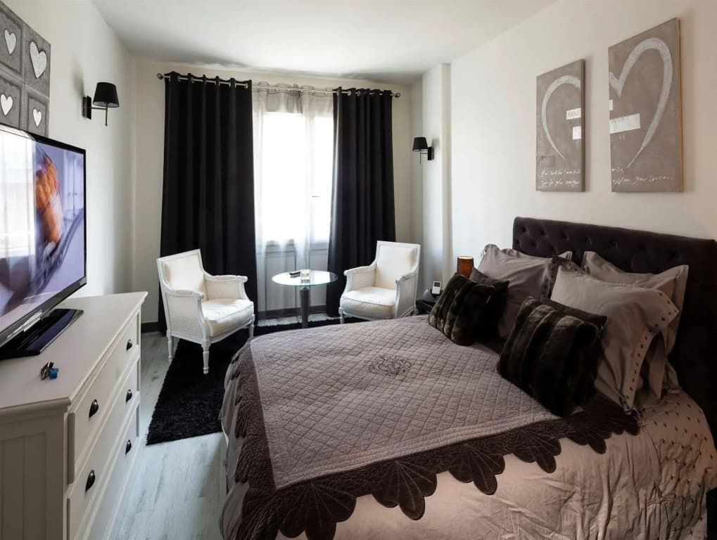 Hotel Gallia - Photo 1